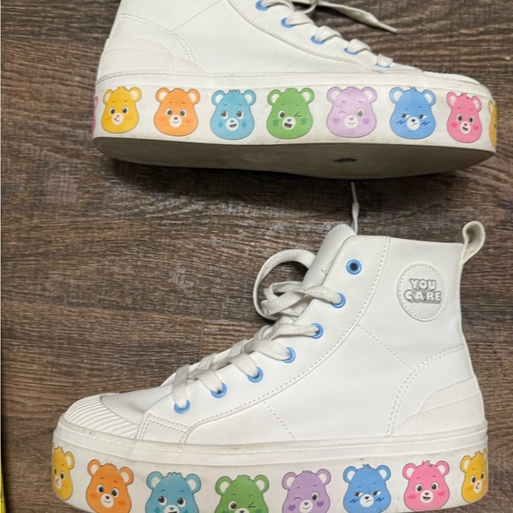 Pull&Bear 7.5 Care Bears collab Mint/New cond worn under 5 hours platform sneaks - Picture 6 of 15
